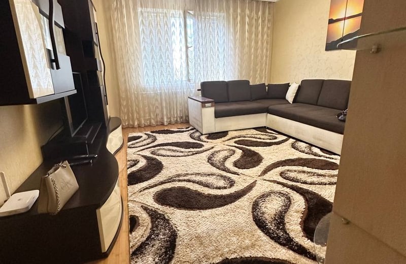 Аренда ухоженной 2-комнатной квартиры, 47 м², Центр, Кишинёв, Молдова